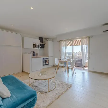 Apartamento Superb Renovated - Terrace - 2 Min Away